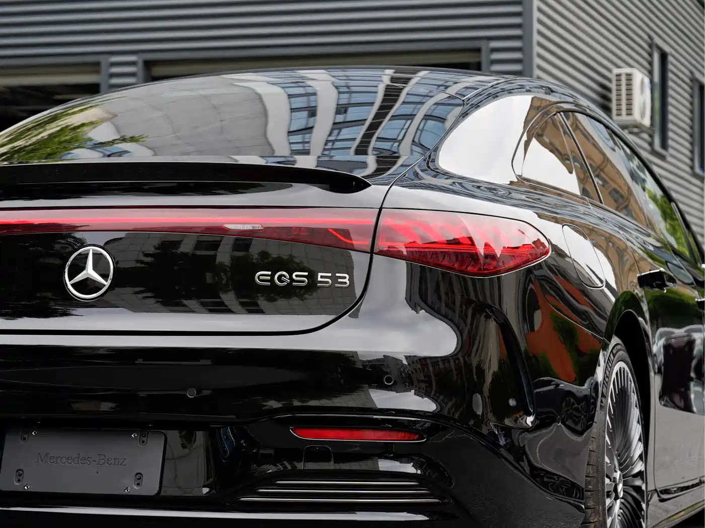 Mercedes-Benz EQS AMG 2022 AMG EQS 53 4MATIC+ фото 7