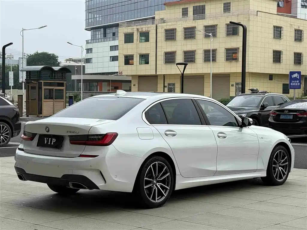 BMW 3 Series 2021 325Li M Sport Package фото 6