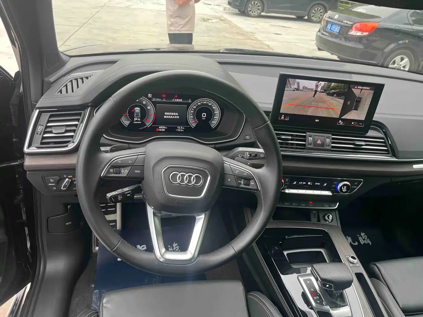 Audi Q5L 2025 45th Anniversary Edition 45 TFSI Premium Sport фото 5
