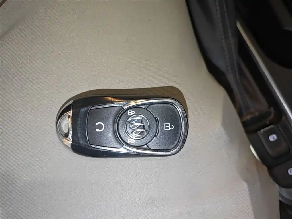 Buick Velite 6 2022 PHEV Connected Fashion фото 17