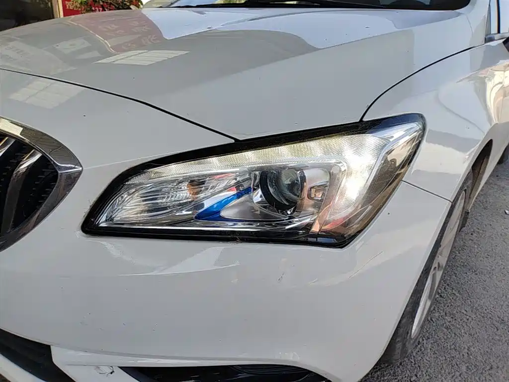 Buick Verano 2015 Sedan 15S Automatic Progressive фото 24