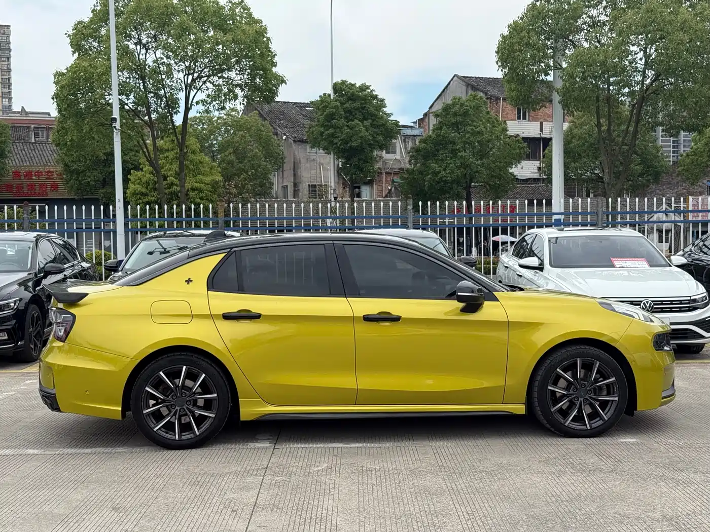 Lynk & Co 03 2021 03+ 2.0TD Auto Wind Rider Edition фото 7
