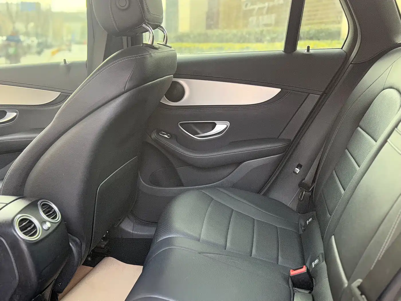 Mercedes-Benz GLC 2018 GLC 200 4MATIC фото 17