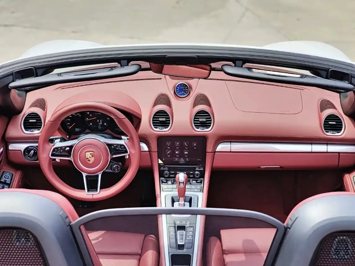 Porsche 718 2022 Boxster 2.0T фото 6