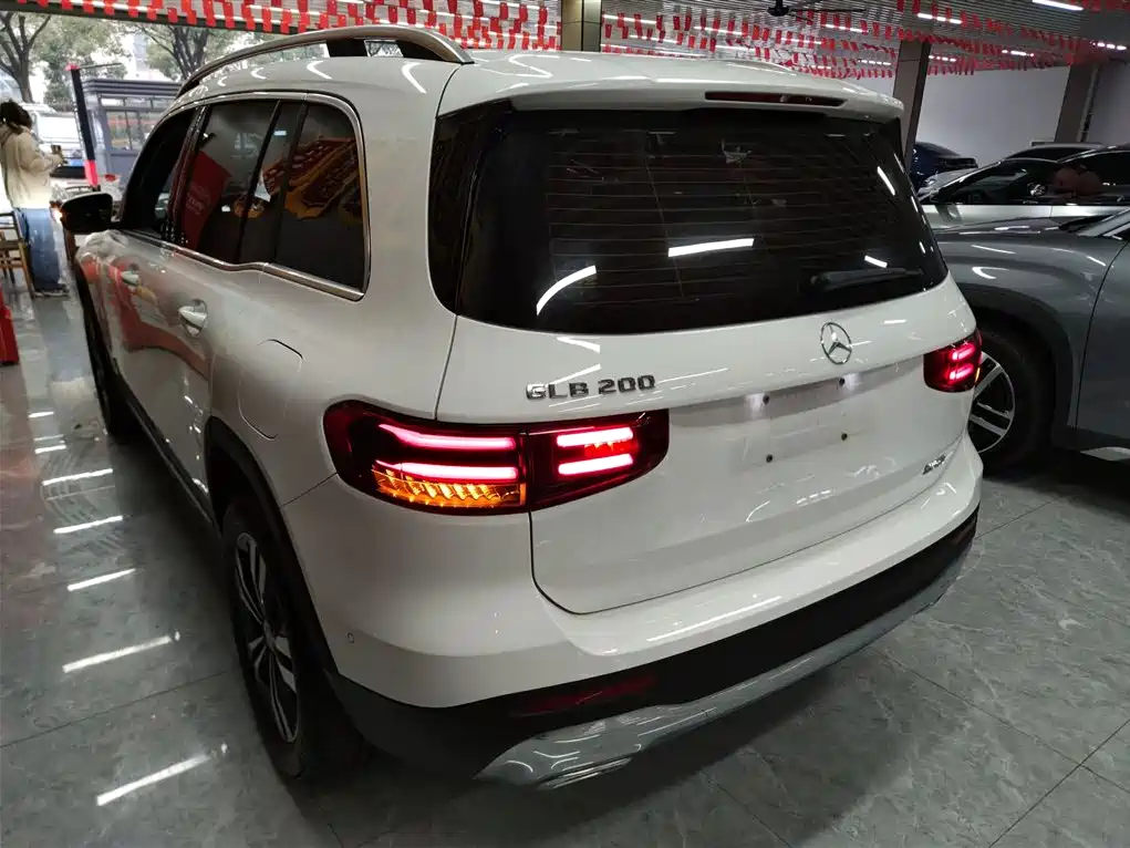 Mercedes-Benz GLB 2024 GLB 200 Dynamic фото 23