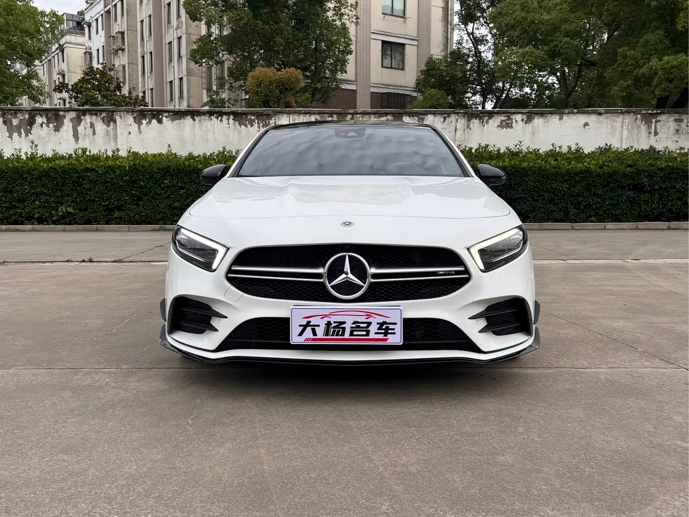 Mercedes-Benz A-Class AMG 2022 AMG A 35 L 4MATIC фото 2