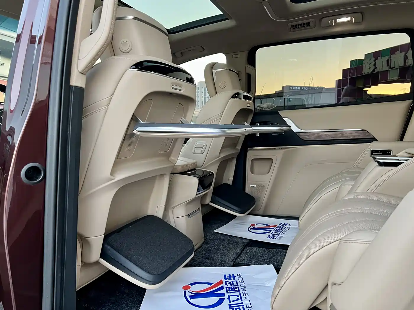 Buick Century 2023 2.0T 7-seater Premium фото 7