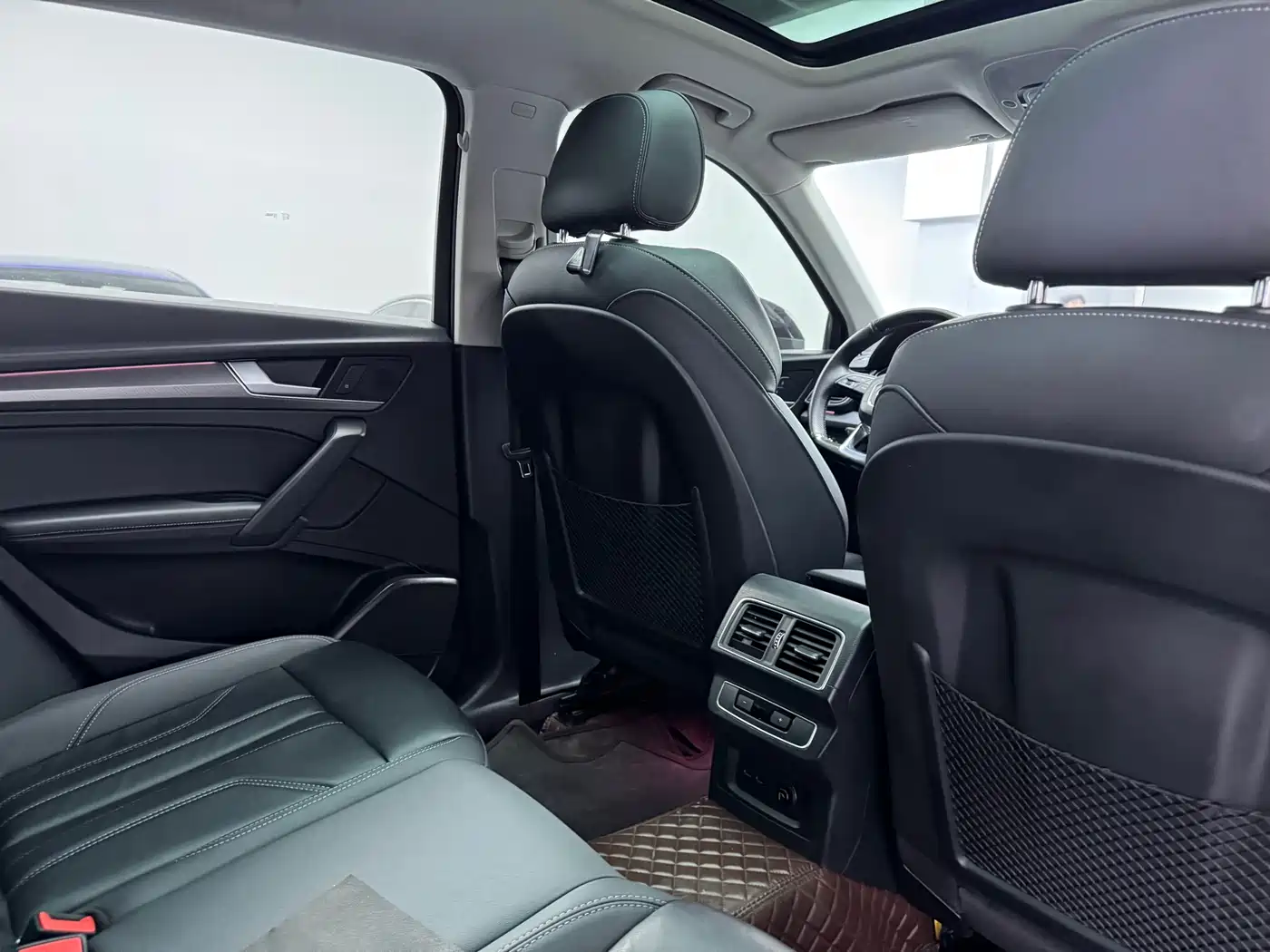 Audi Q5L 2022 40T Luxury Dynamic фото 15