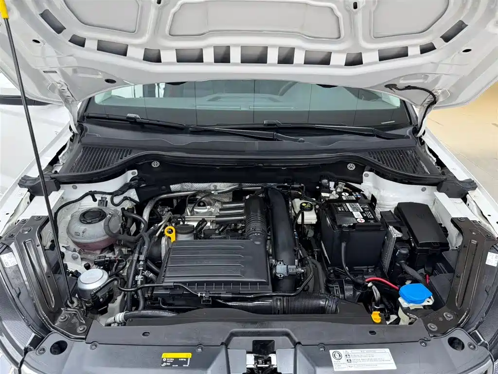 Škoda Karoq 2022 TSI280 Luxury Edition фото 18