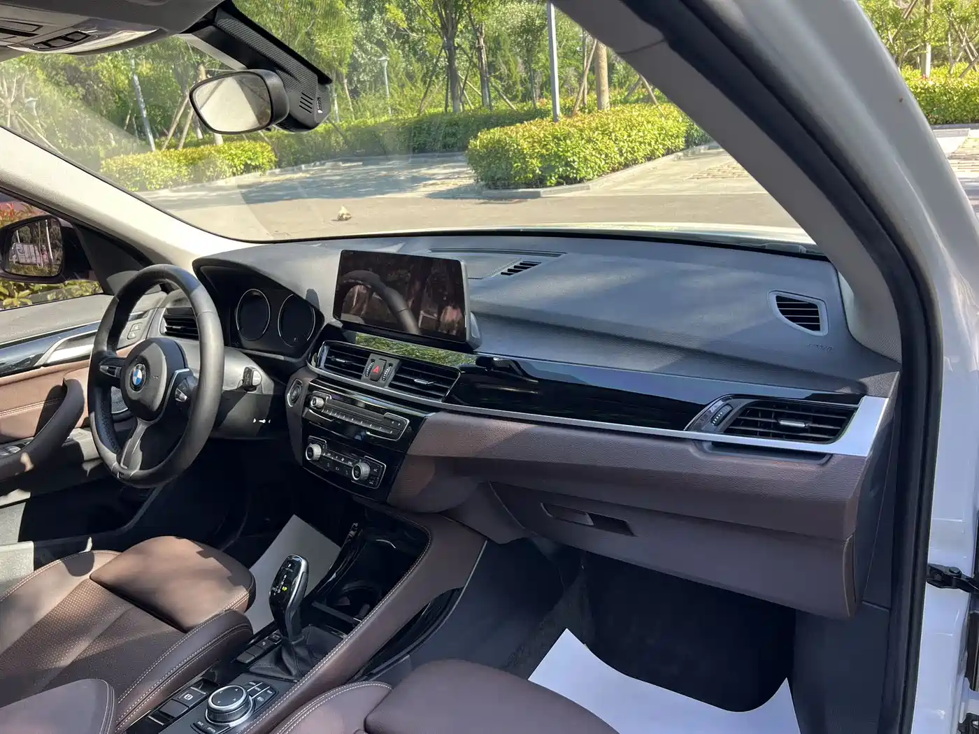 BMW X1 2022 sDrive20Li Premium фото 10