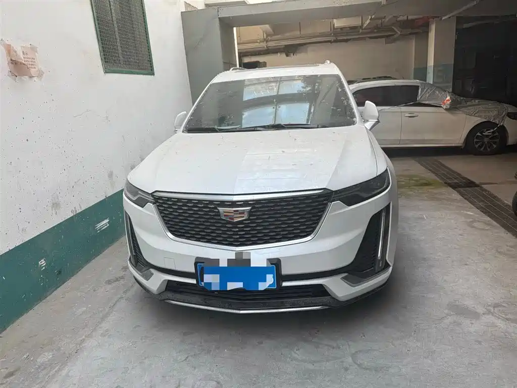 Cadillac XT6 2021 28T 6-Seater Luxury Sport Ultimate Safety Edition фото 2