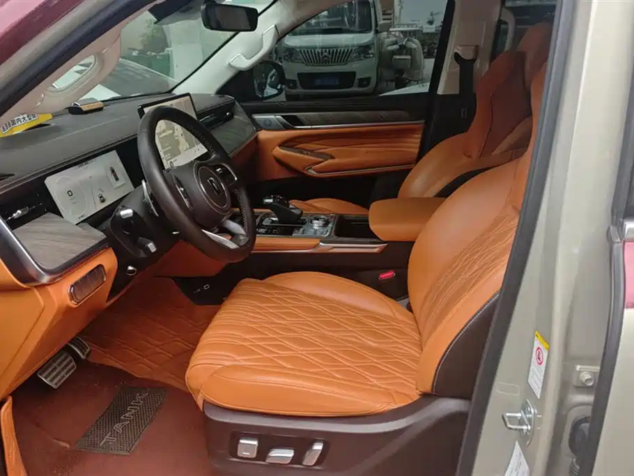 Tank 500 2022 3.0T Premium Custom Edition 5-Seater фото 9