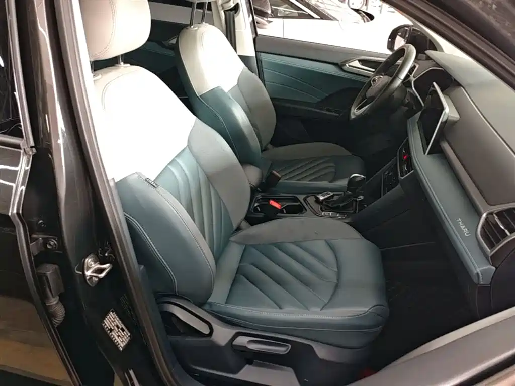 Volkswagen Tharu 2023 300TSI 2WD Bright Moon Edition фото 25