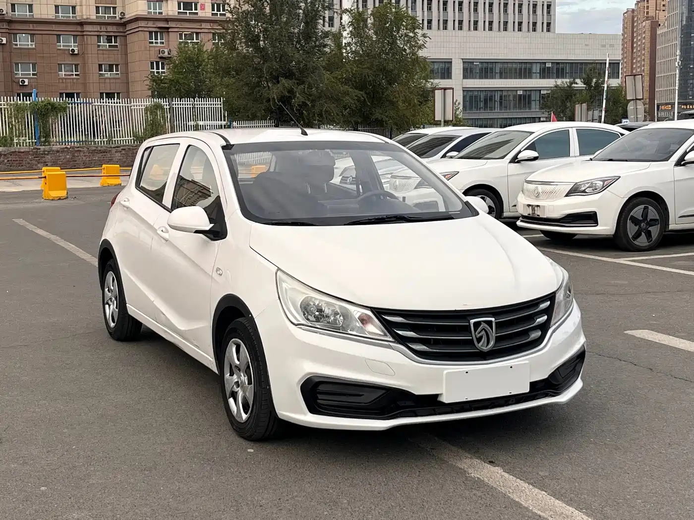 Baojun 310 2019 2017 1.5L Manual Fashion Edition