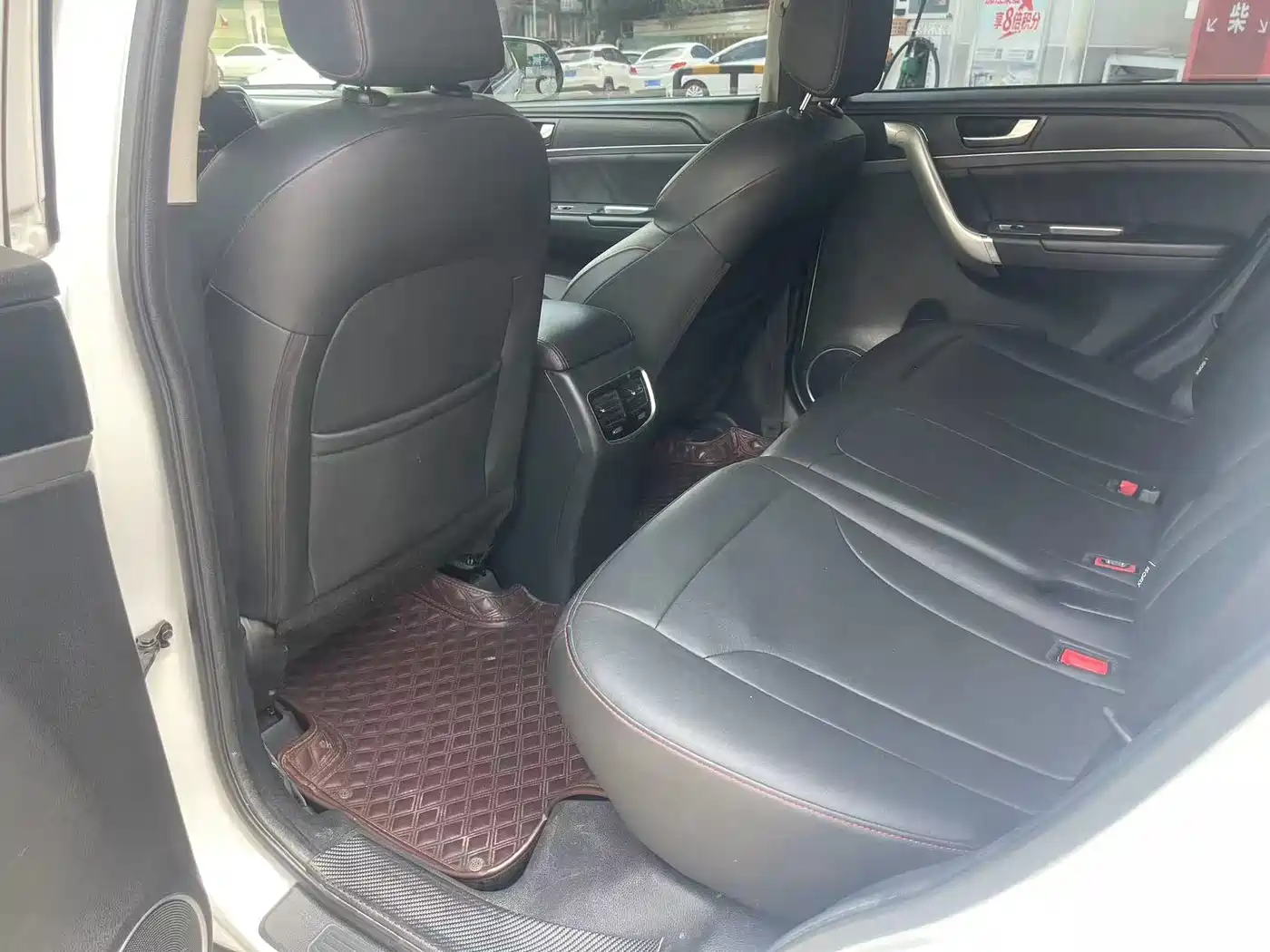 Haval M6 2019 1.5T DCT 2WD Value Edition (China VI) фото 8