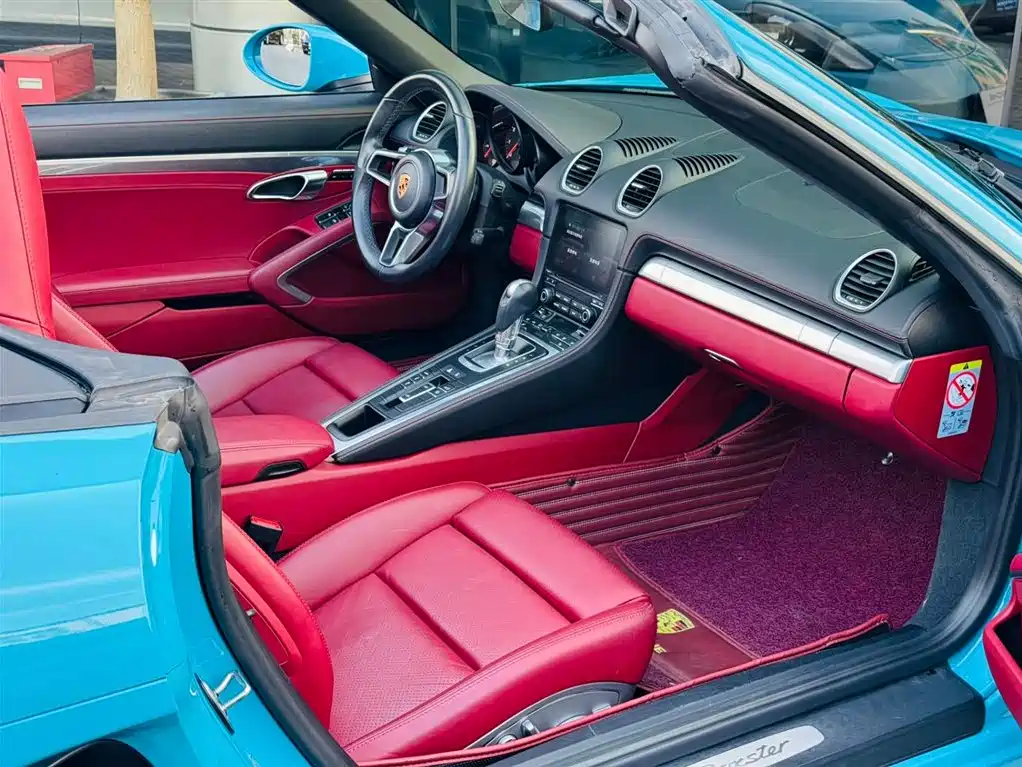 Porsche 718 2018 Boxster 2.0T фото 9