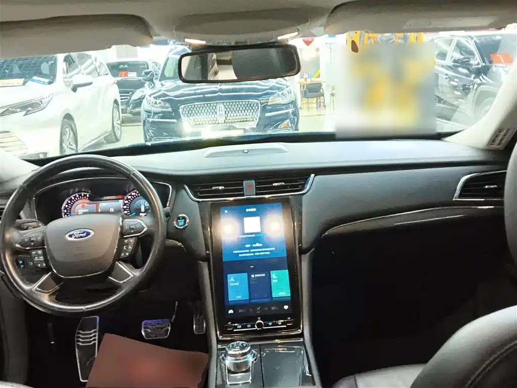 FORD TAURUS
