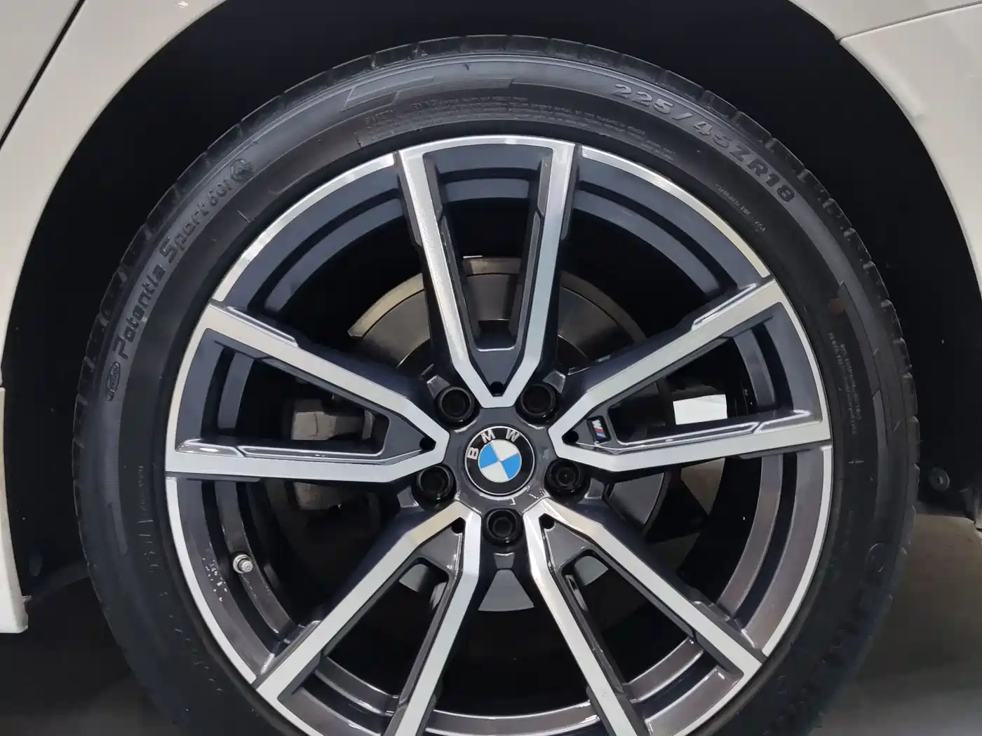 BMW 3 Series 2023 320Li M Sport Package фото 15