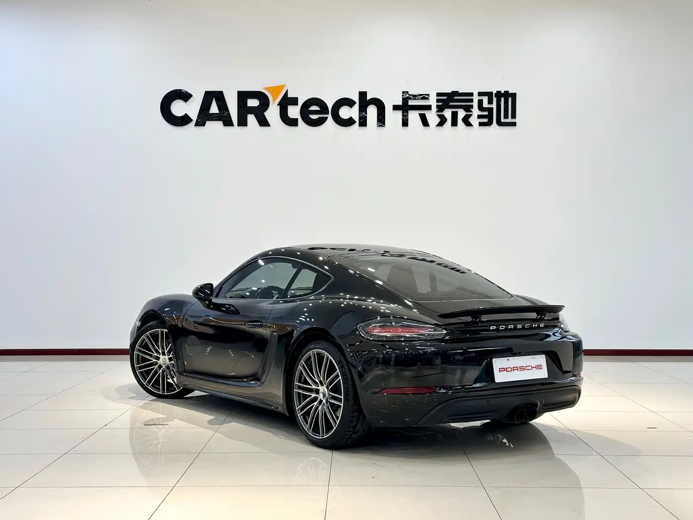 PORSCHE 718