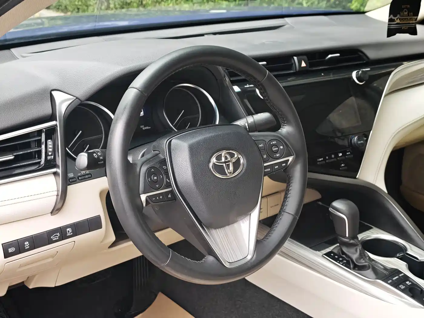 Toyota Camry 2019 Hybrid 2.5HG Luxury Edition China V фото 13