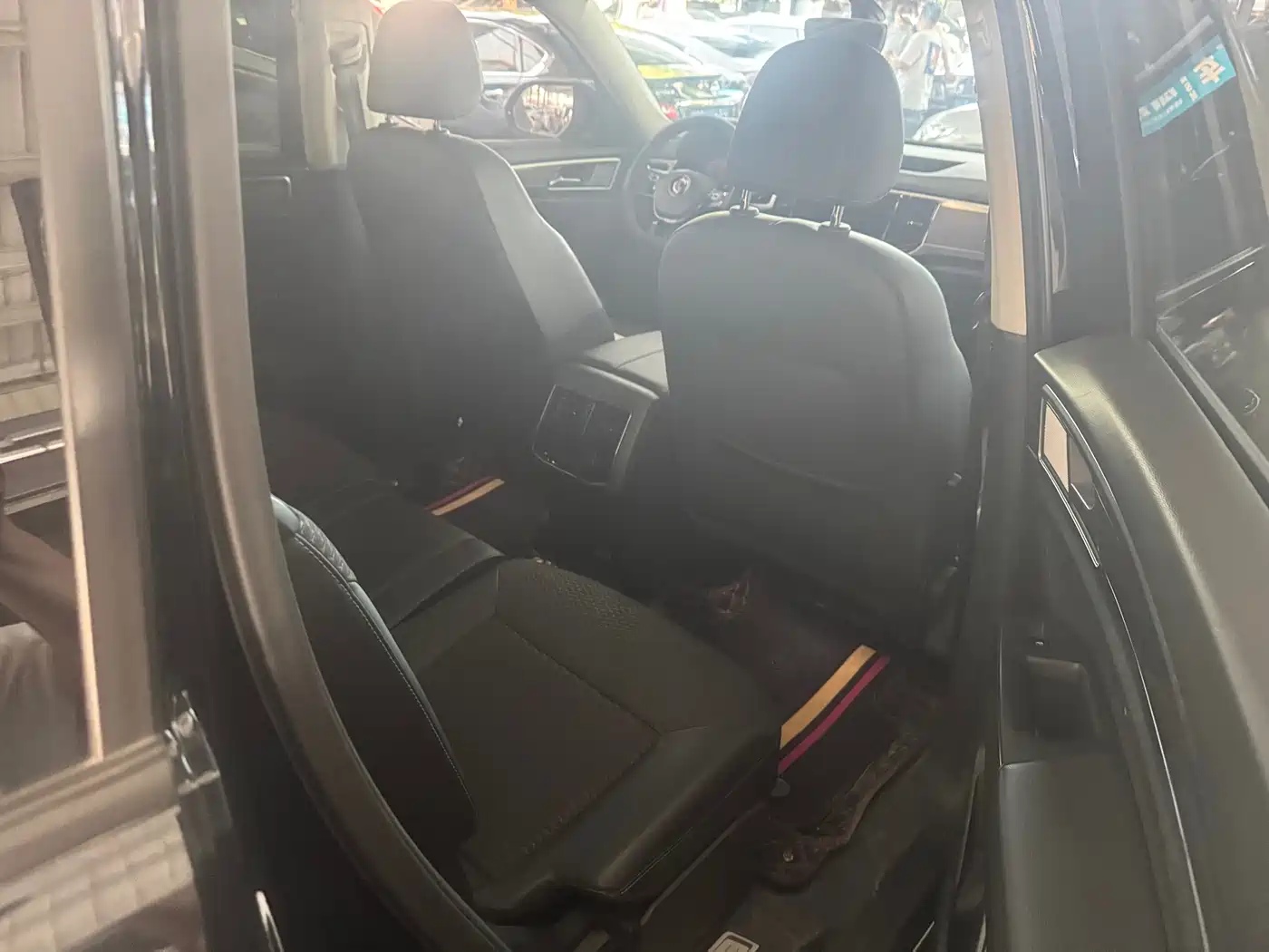 Volkswagen Teramont 2020 Facelift 330TSI 2WD Comfort фото 8