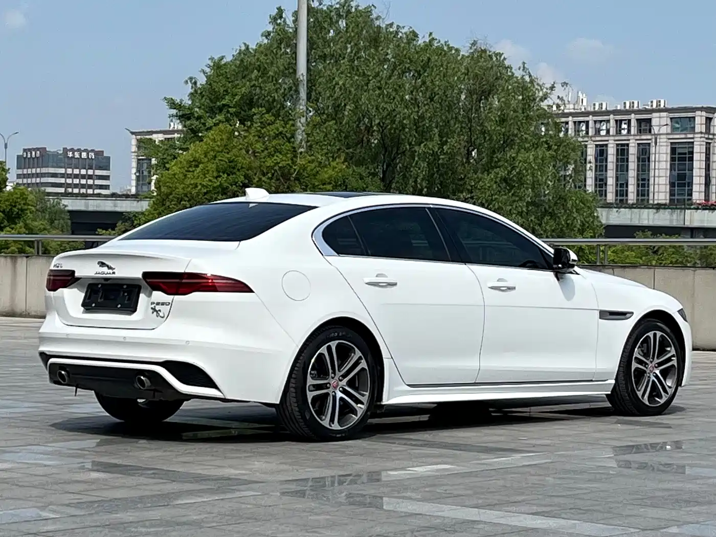 JAGUAR XEL