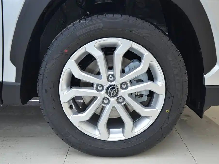 TOYOTA FENGLANDA