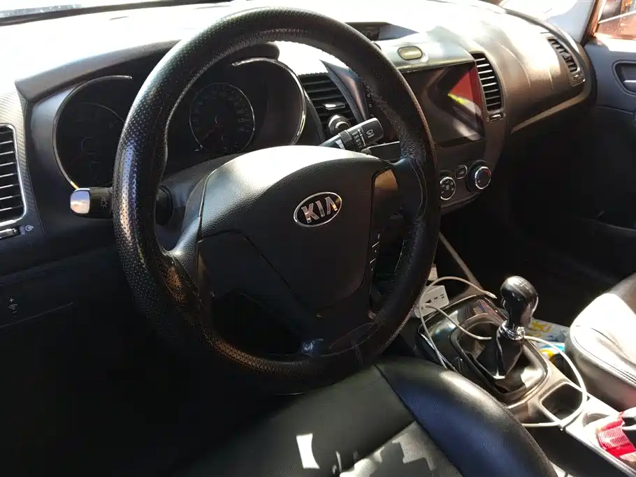 Kia K3 2016 1.6L Manual GL фото 12