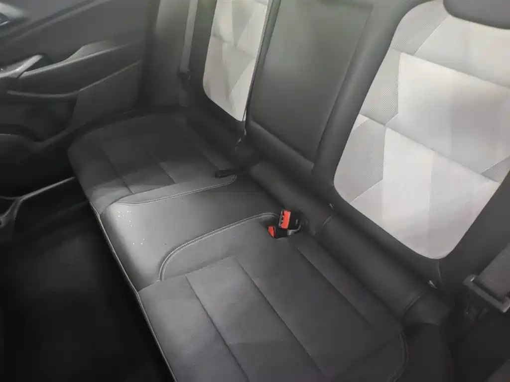 CHEVROLET XINGMAILUO