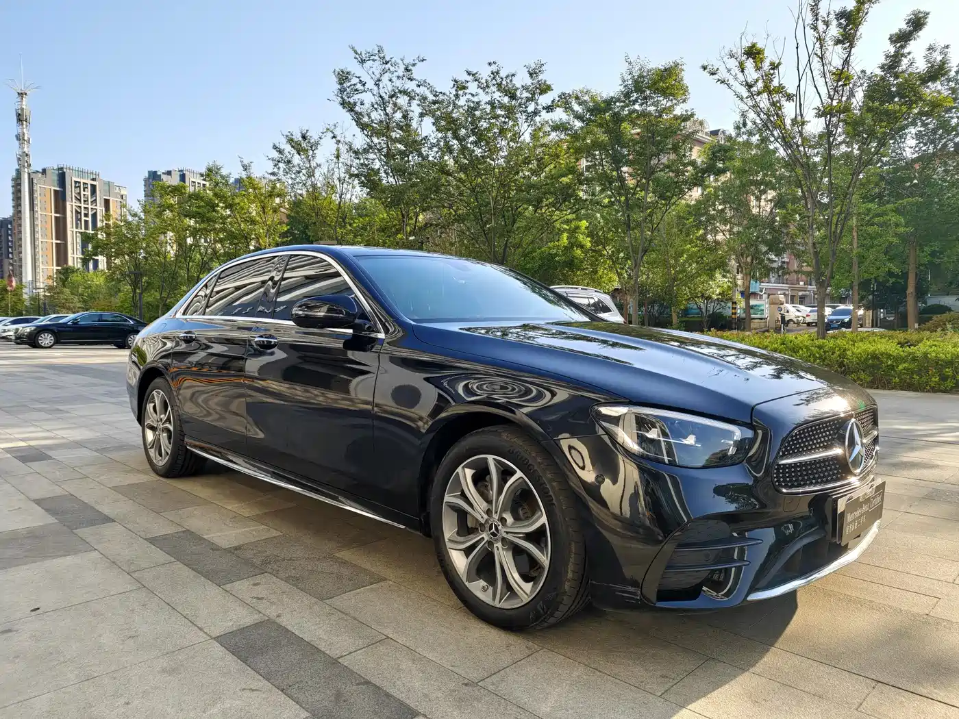 Mercedes-Benz E-Class 2022 Model Facelift III E 300 L Sport Fashion фото 4