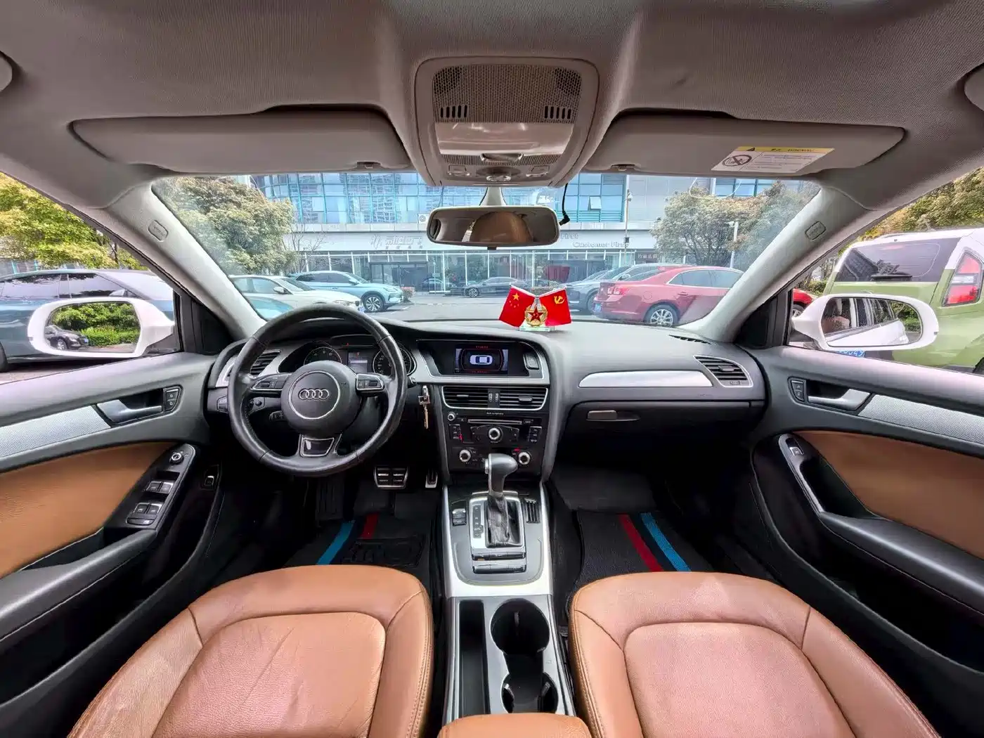 Audi A4L 2015 35 TFSI Auto Luxury фото 9