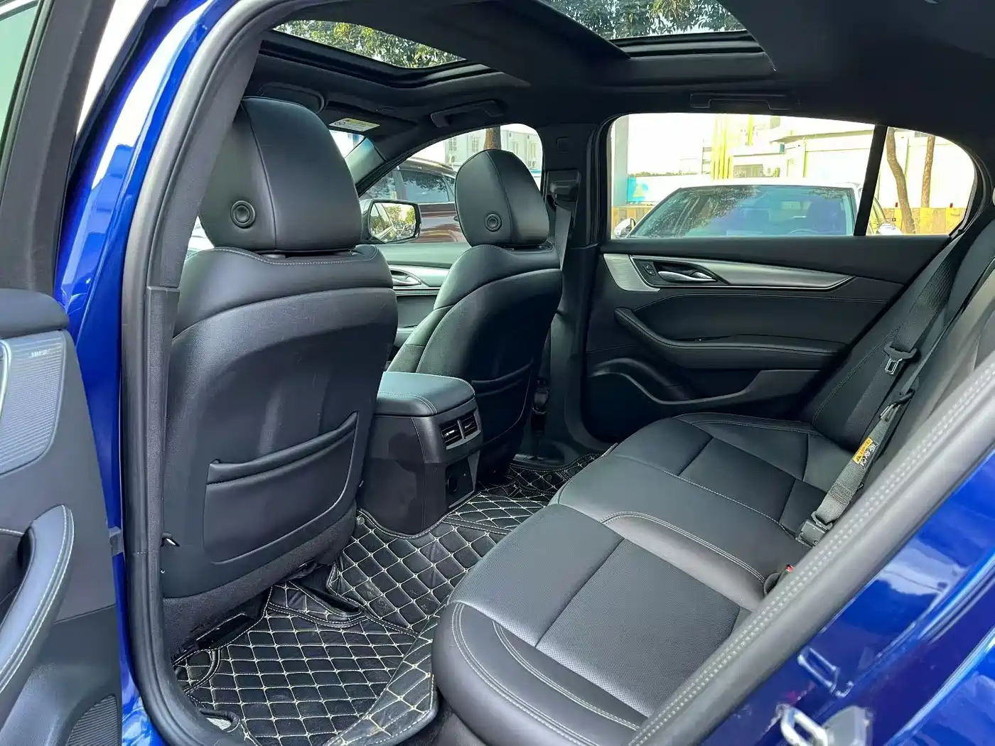 Cadillac CT5 2023 28T Luxury Style (Standard Edition) фото 6