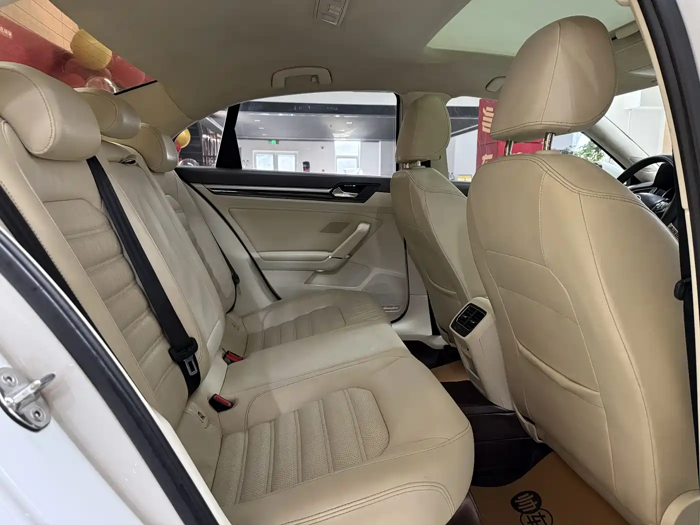 Volkswagen Lamando 2017 280TSI DSG Luxury Edition фото 12