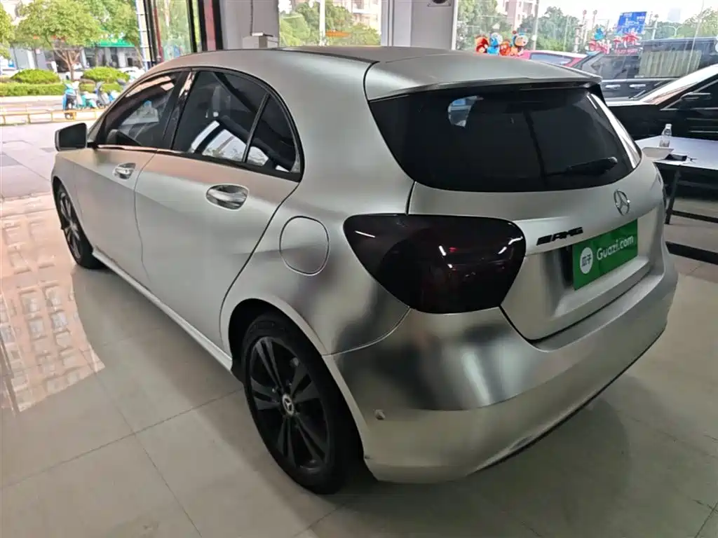 Mercedes-Benz A-Class (Import) 2017 Facelift A 200 Dynamic фото 5