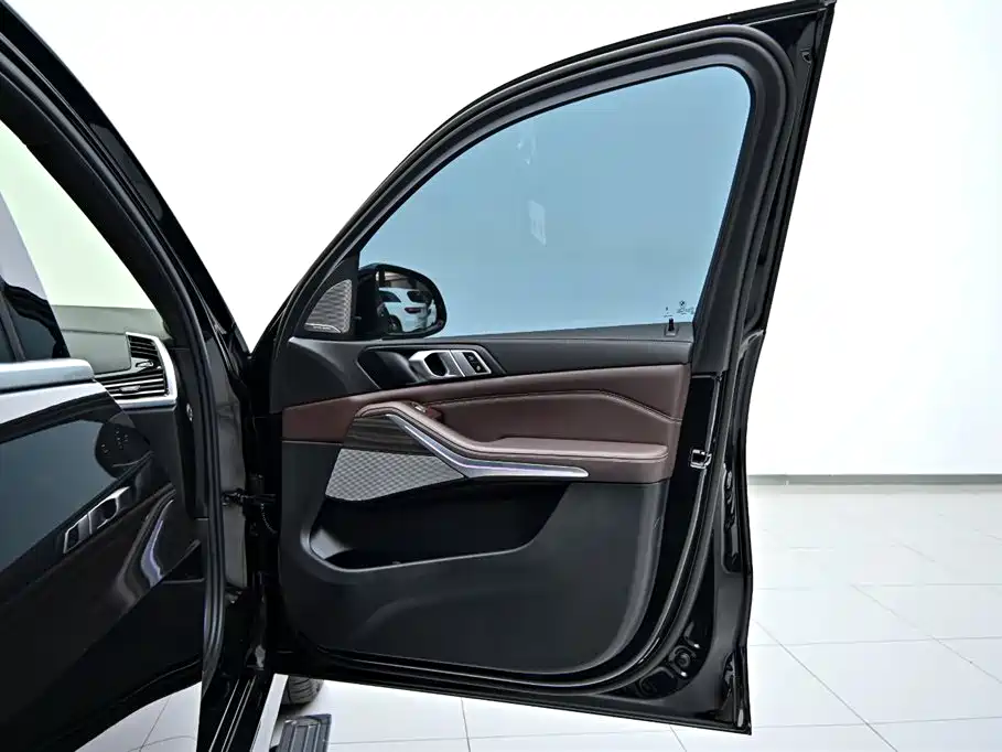 BMW X5 2022 Facelift xDrive 40Li M Sport Package фото 19