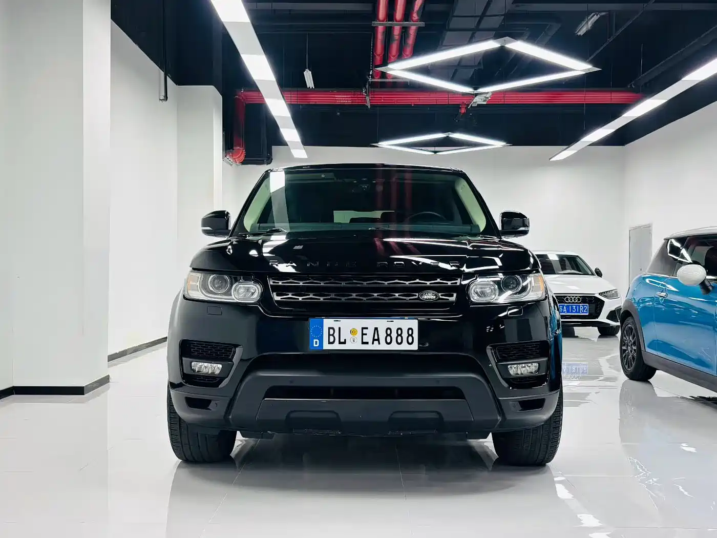 Land Rover Range Rover Sport фото 3