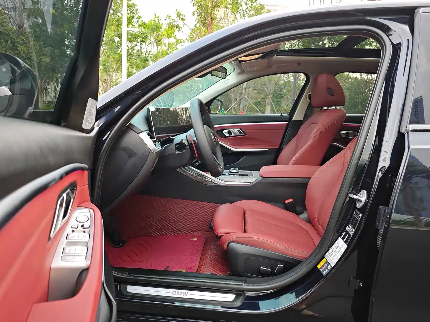 BMW i3 2024 eDrive 35 L фото 11
