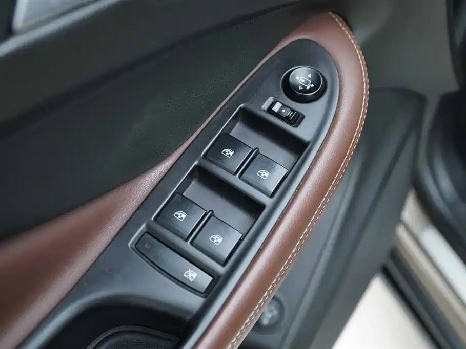 Buick Envision Plus 2016 28T 4WD Luxury фото 4