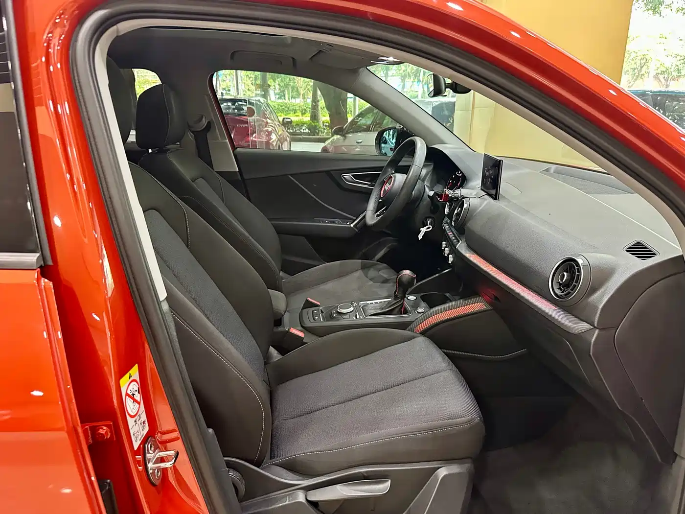 Audi Q2L 2018 35 TFSI Launch Exclusive Edition China VI фото 10
