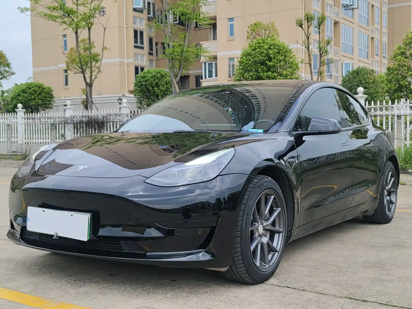 Tesla Model 3 2022