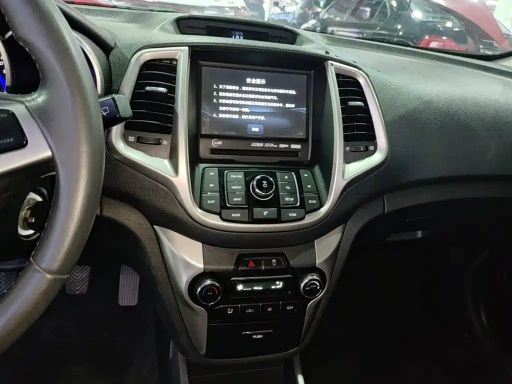 Changan Eado XT 2016 2016 1.6L Manual Stylish Cool Edition