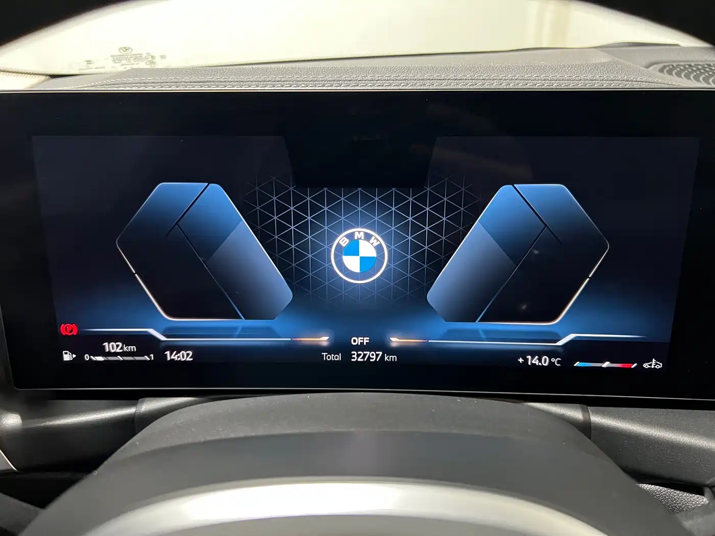 BMW 3 Series 2024 325Li M Sport Package фото 7