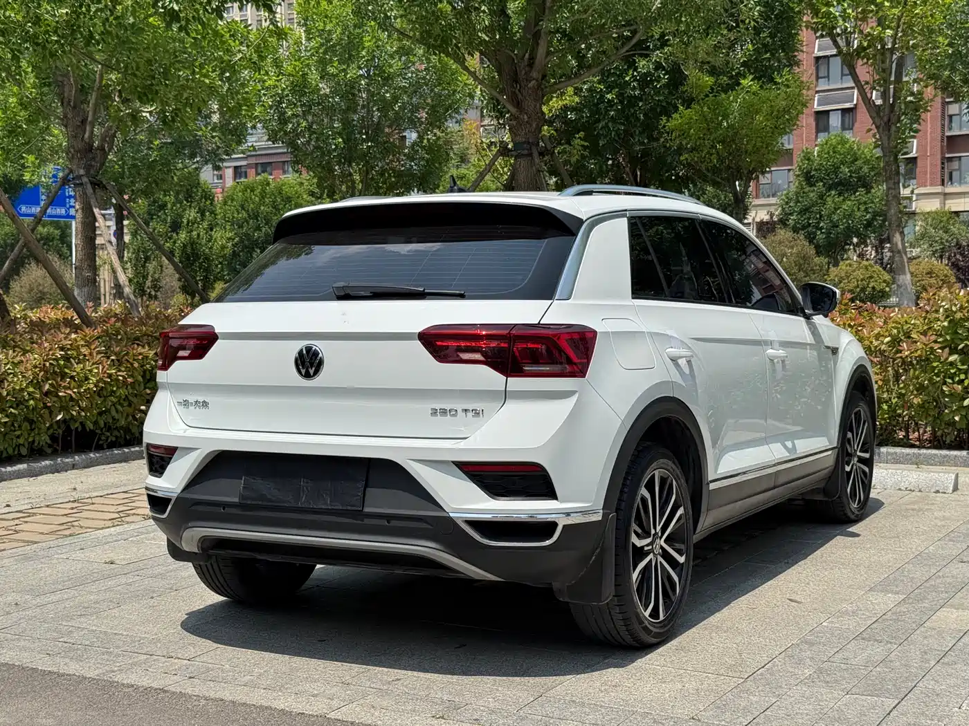 Volkswagen T-ROC 2021 280TSI DSG 2WD Comfort Smart Connect Edition фото 10