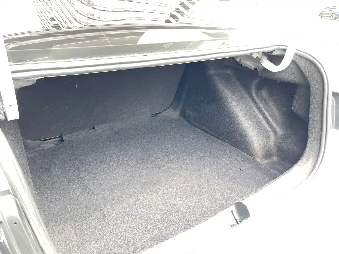 Volkswagen Lavida 2023 New Sharp 1.5L Auto Aspiration Edition фото 14