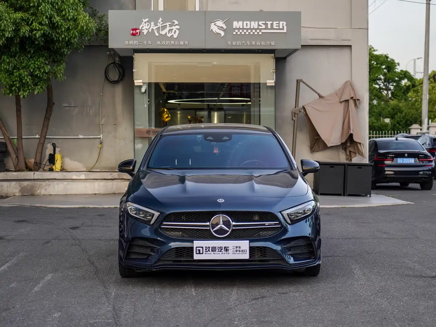Mercedes-Benz A-Class AMG 2019 AMG A 35 L 4MATIC фото 2