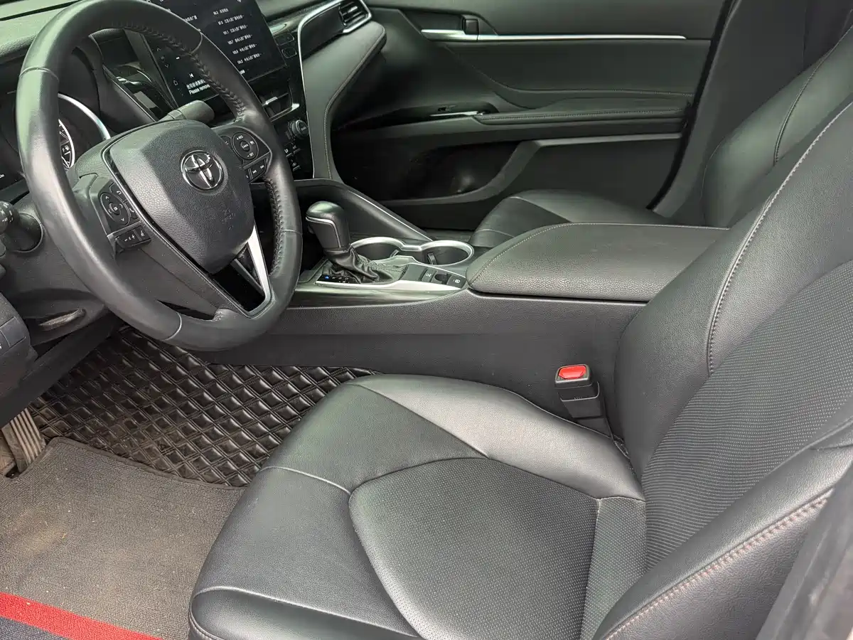 Toyota Camry 2023 2.0G Luxury Edition фото 7