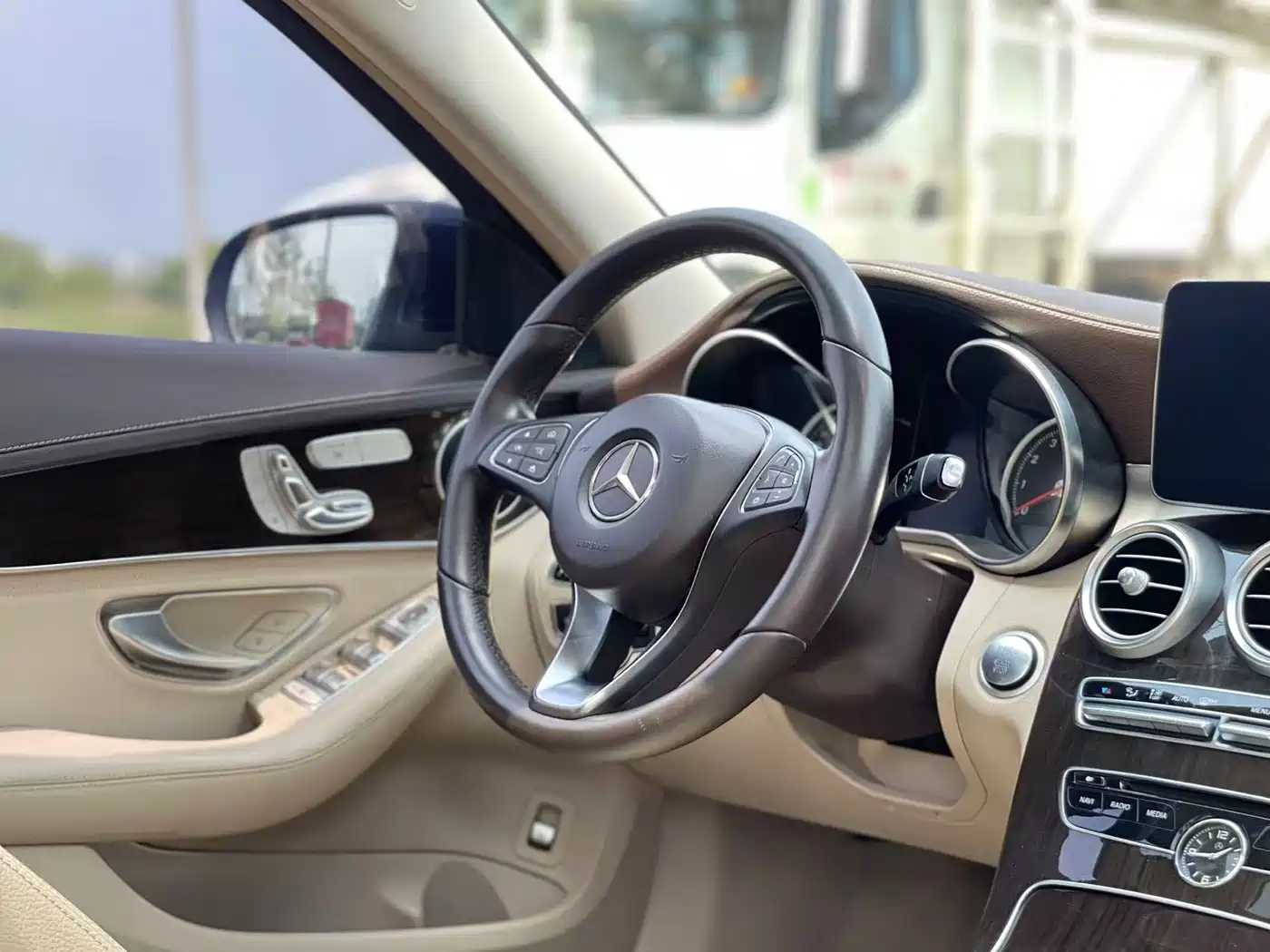 Mercedes-Benz C-Class 2015 C 260 L фото 19