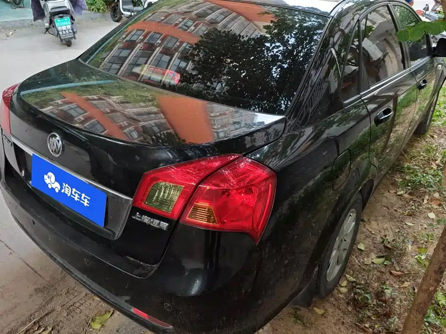 Buick Excelle 2013 1.5L Automatic Classic фото 3
