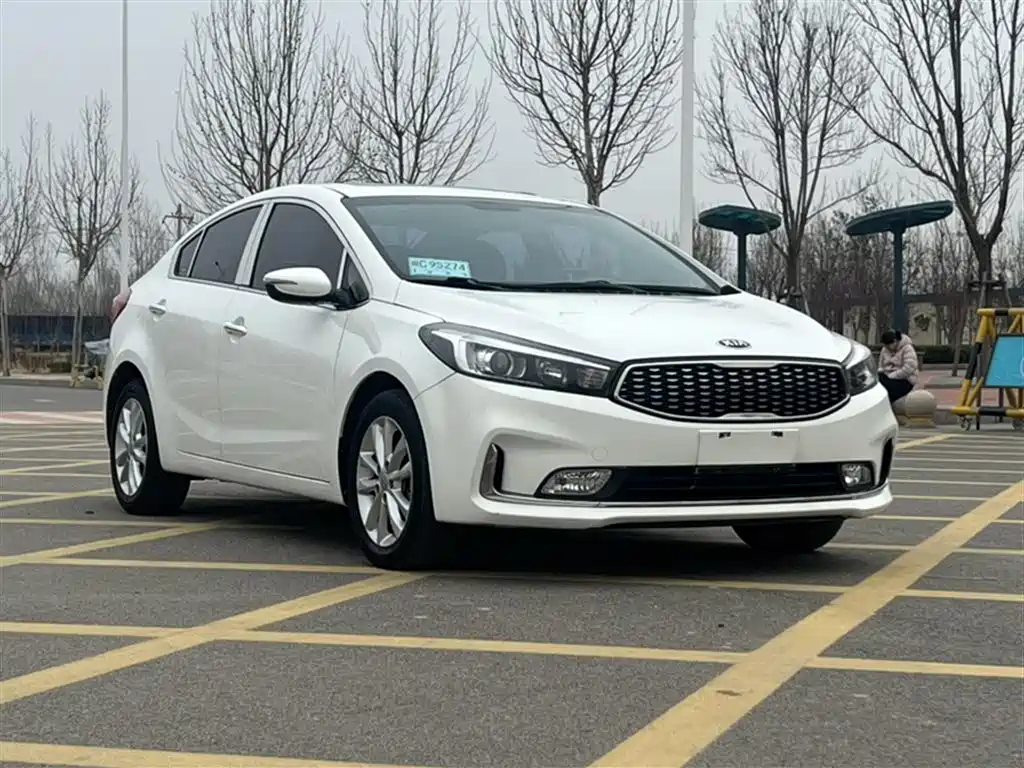 Kia K3 2016 1.6L Automatic GLS фото 24