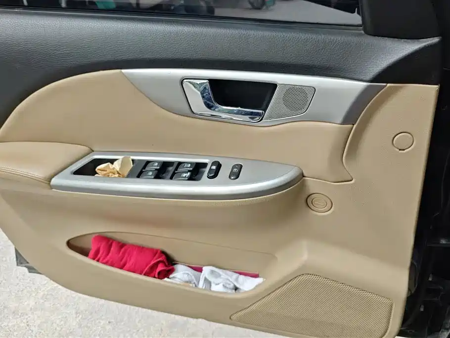 Buick Excelle 2013 1.5L Automatic Classic фото 7